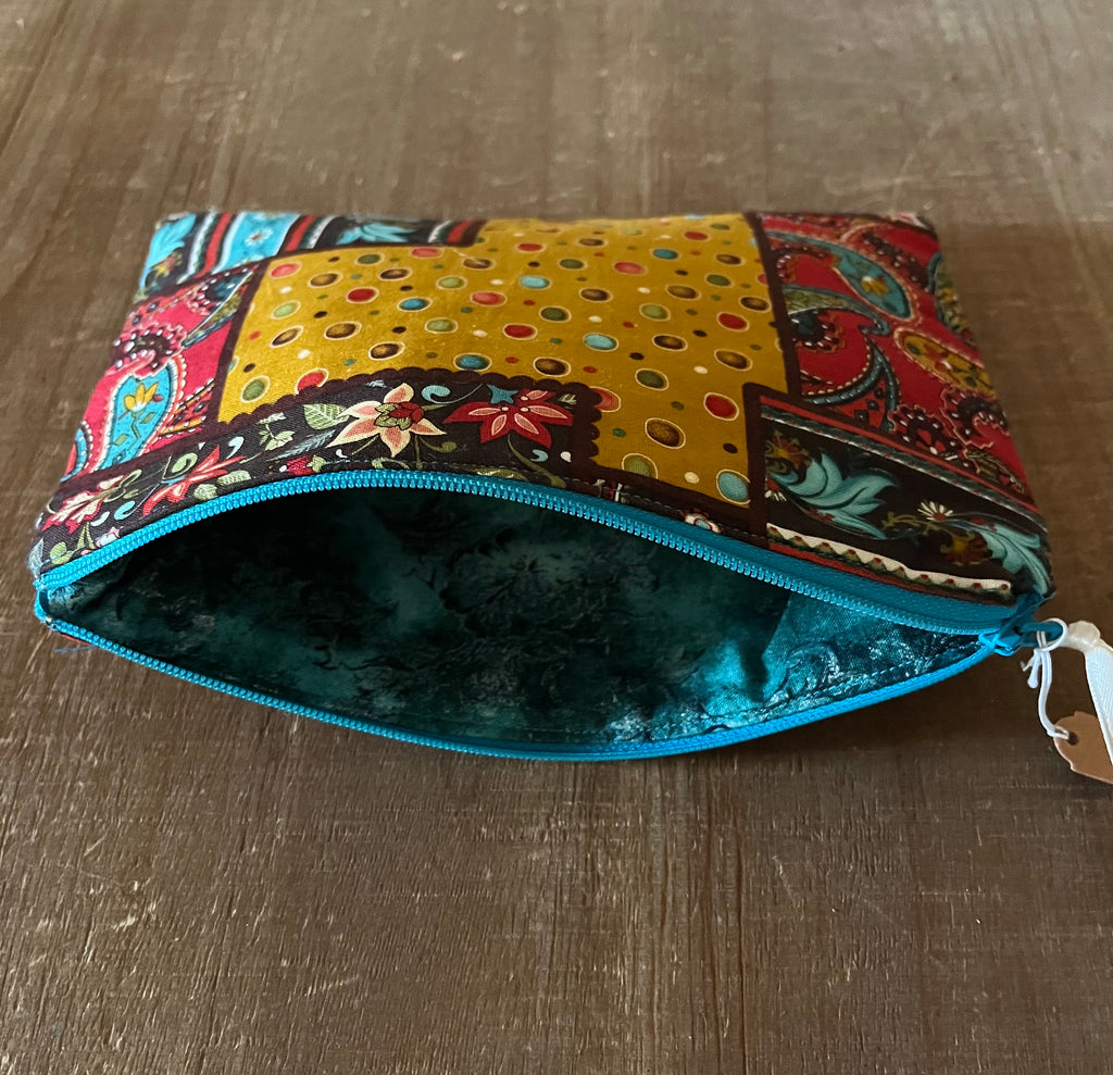 Felicity: Cosmetic Bag