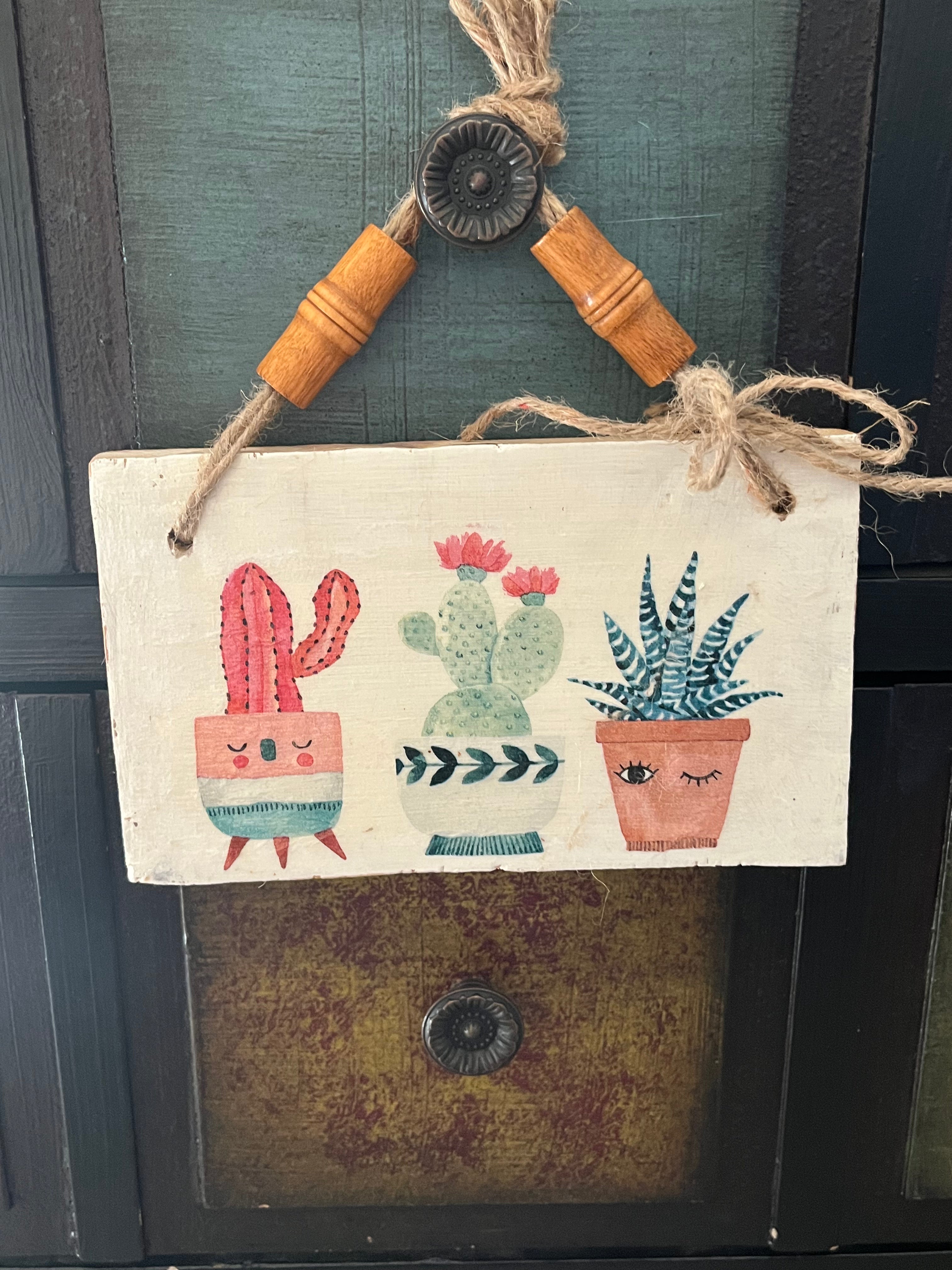 Succulent Wall Hanging: Small