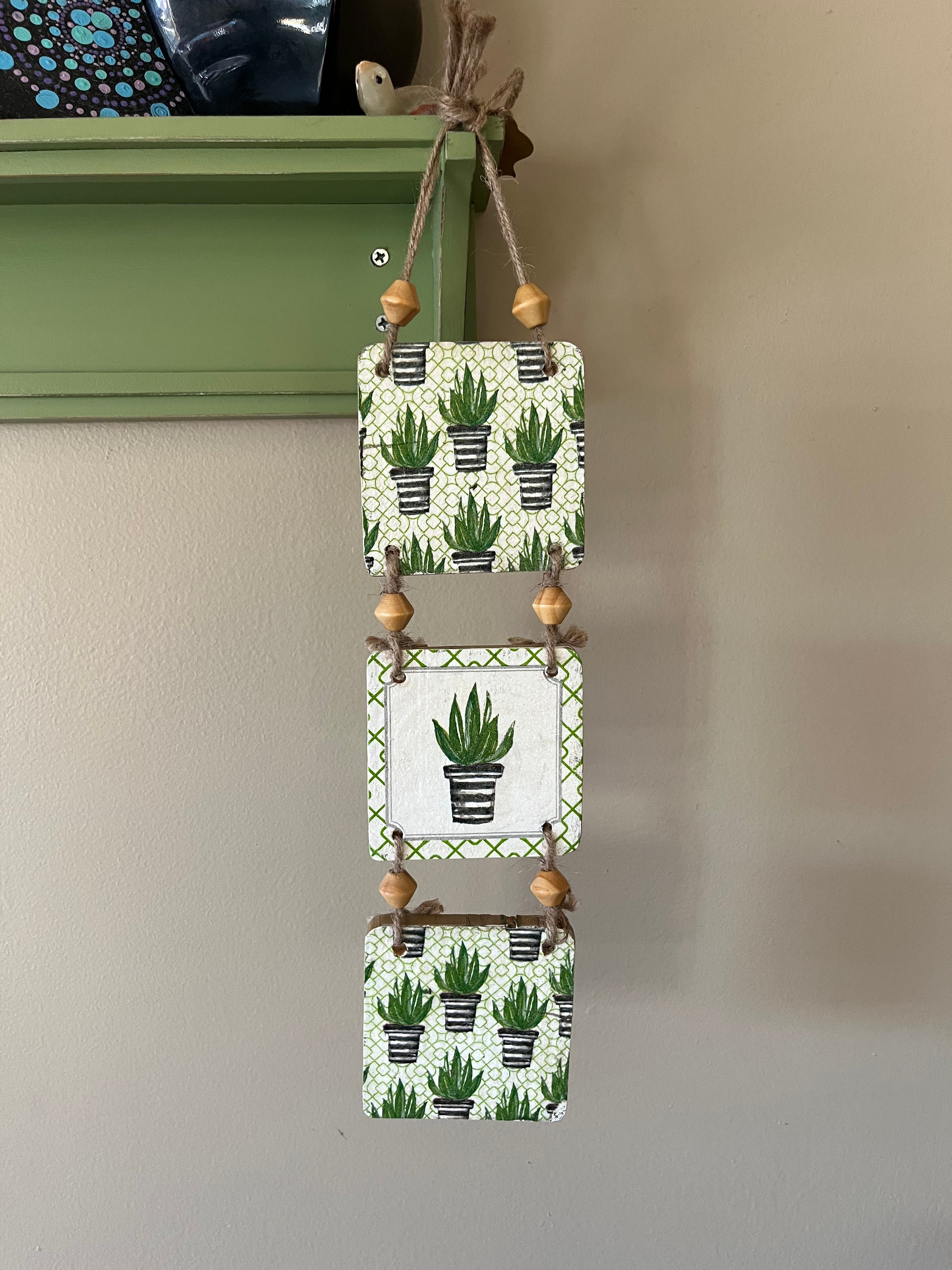 Tri-Succulent Wall Hanging: Design 1