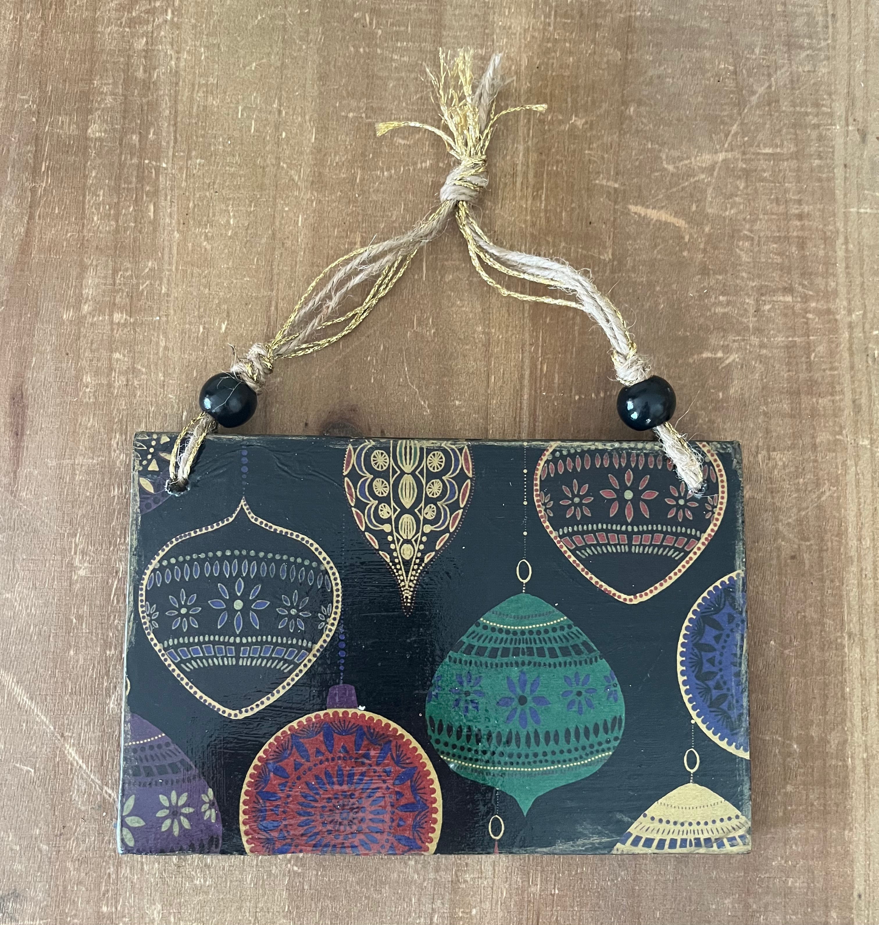 Vintage Christmas Ornament Wall Hanging - Version 2