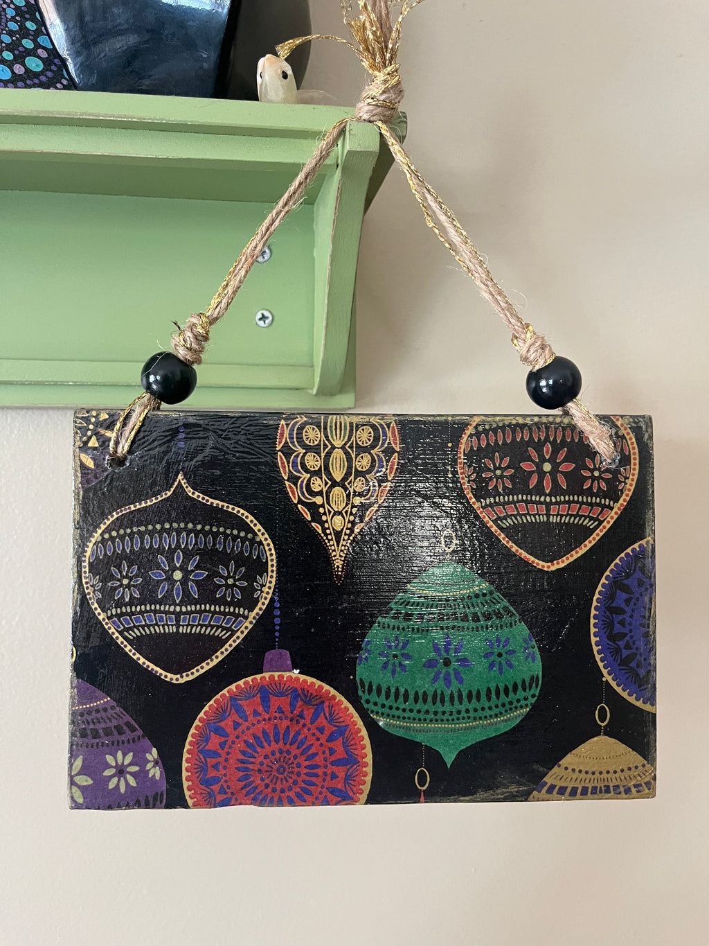 Vintage Christmas Ornament Wall Hanging - Version 2