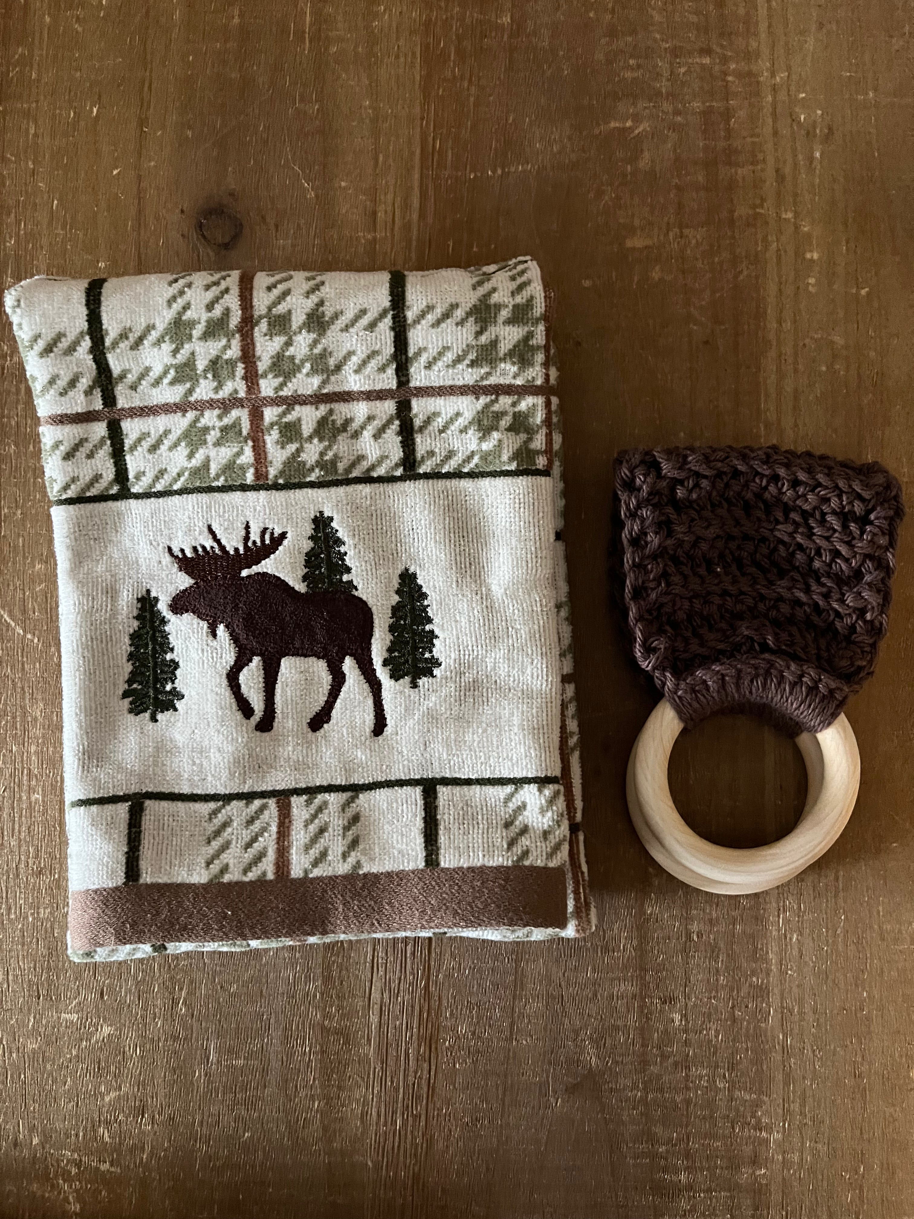 Crocheted Wood Towel Holder and Moose Hand Towel Set