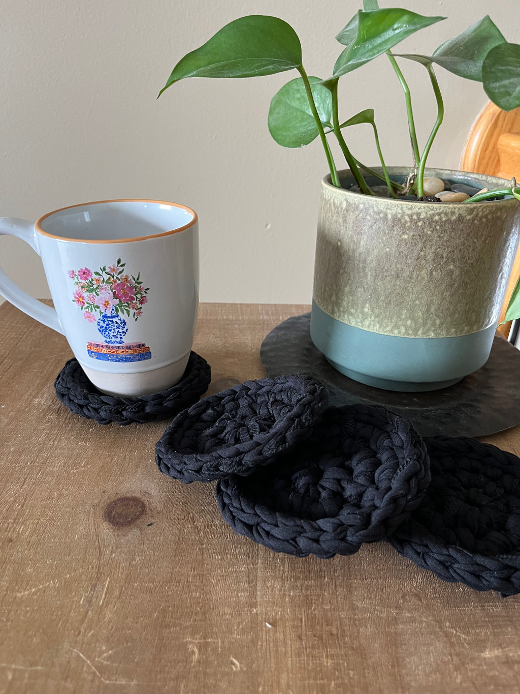 Black Crocheted Coaster Set