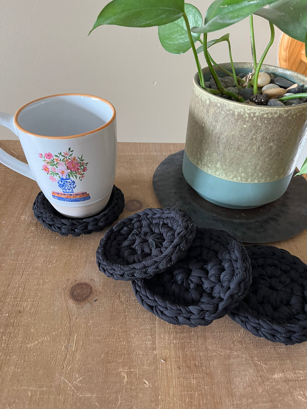 Black Crocheted Coaster Set