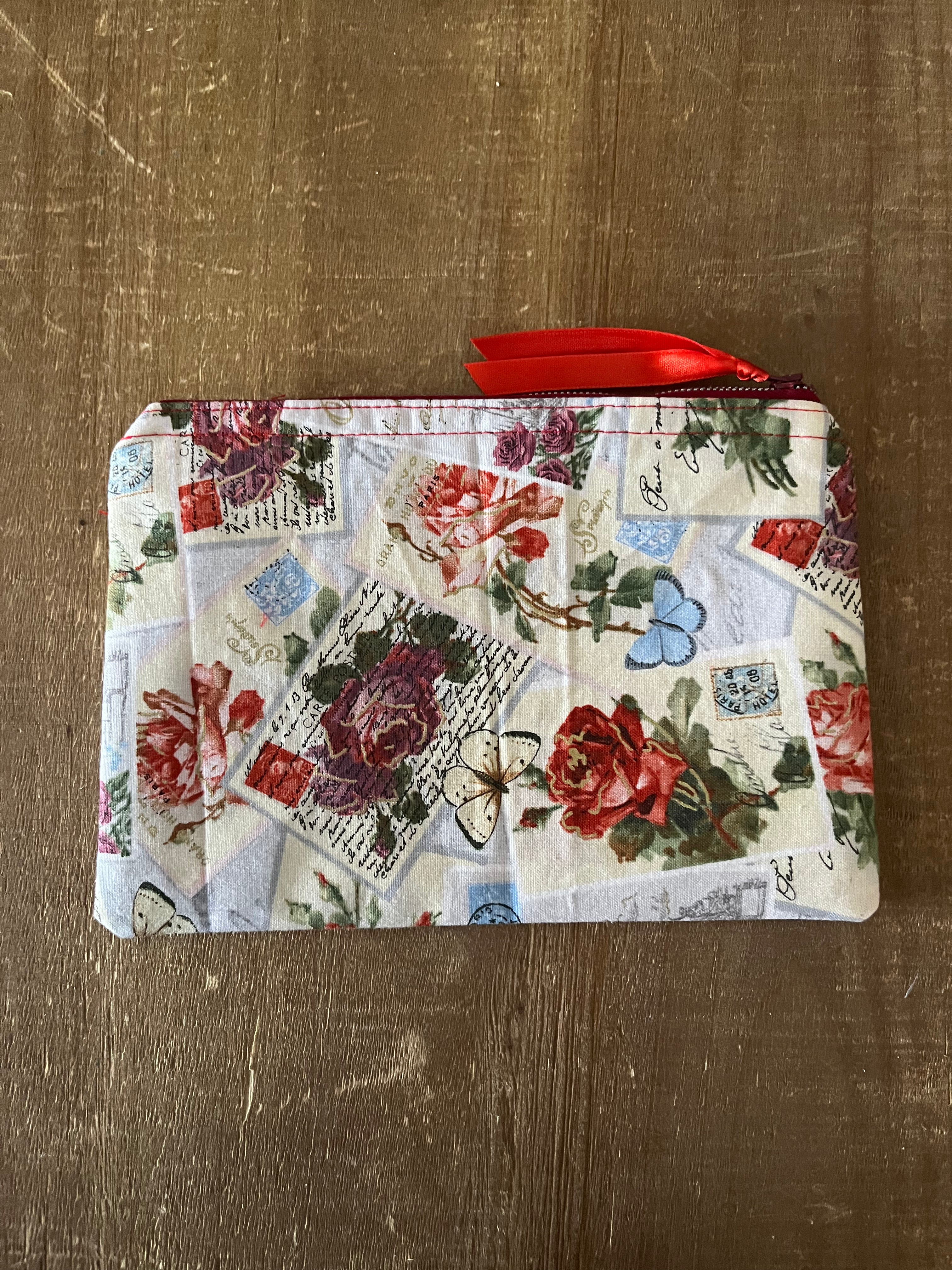 Olivia: Cosmetic Bag