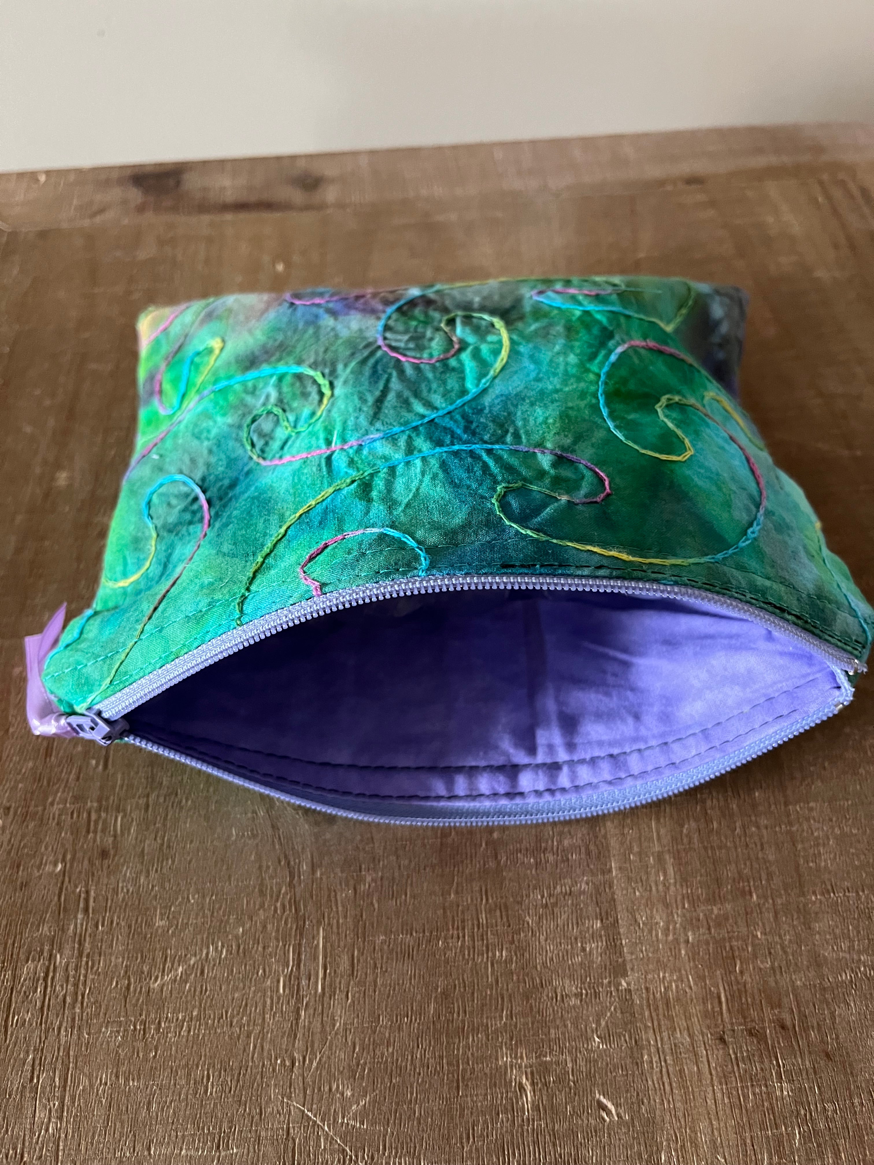 Tara: Cosmetic Bag