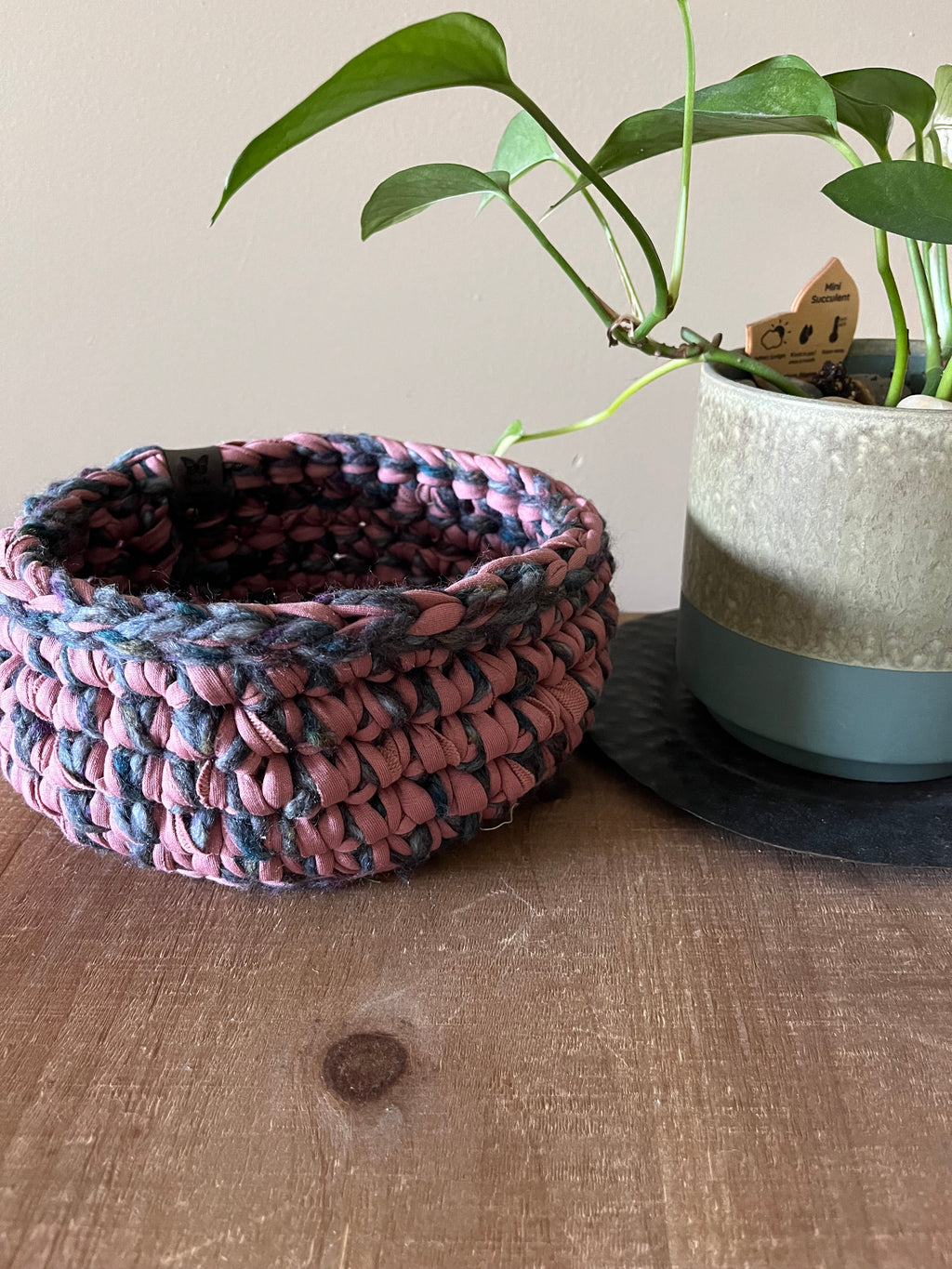 València: Crocheted Storage Basket