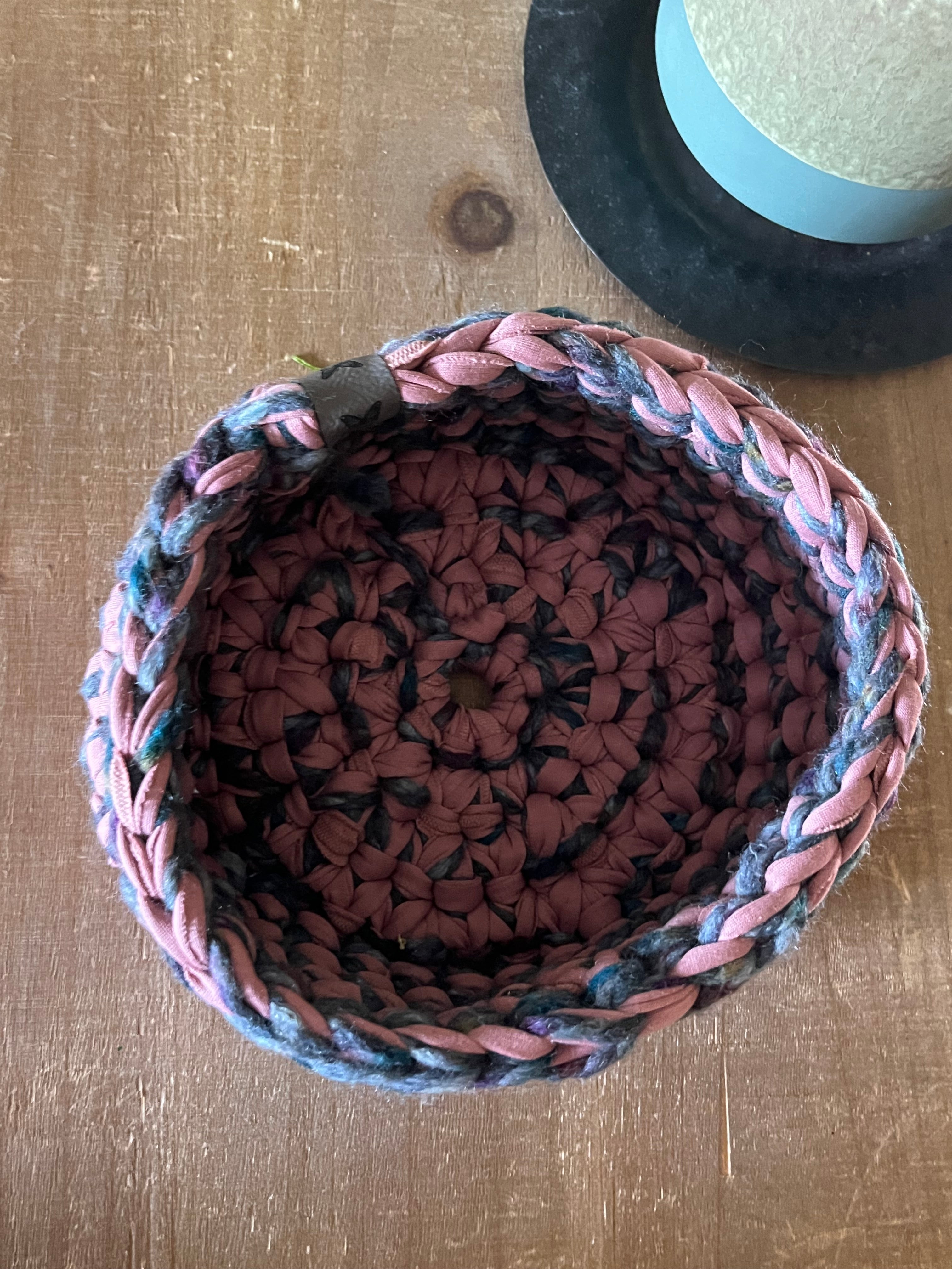 València: Crocheted Storage Basket