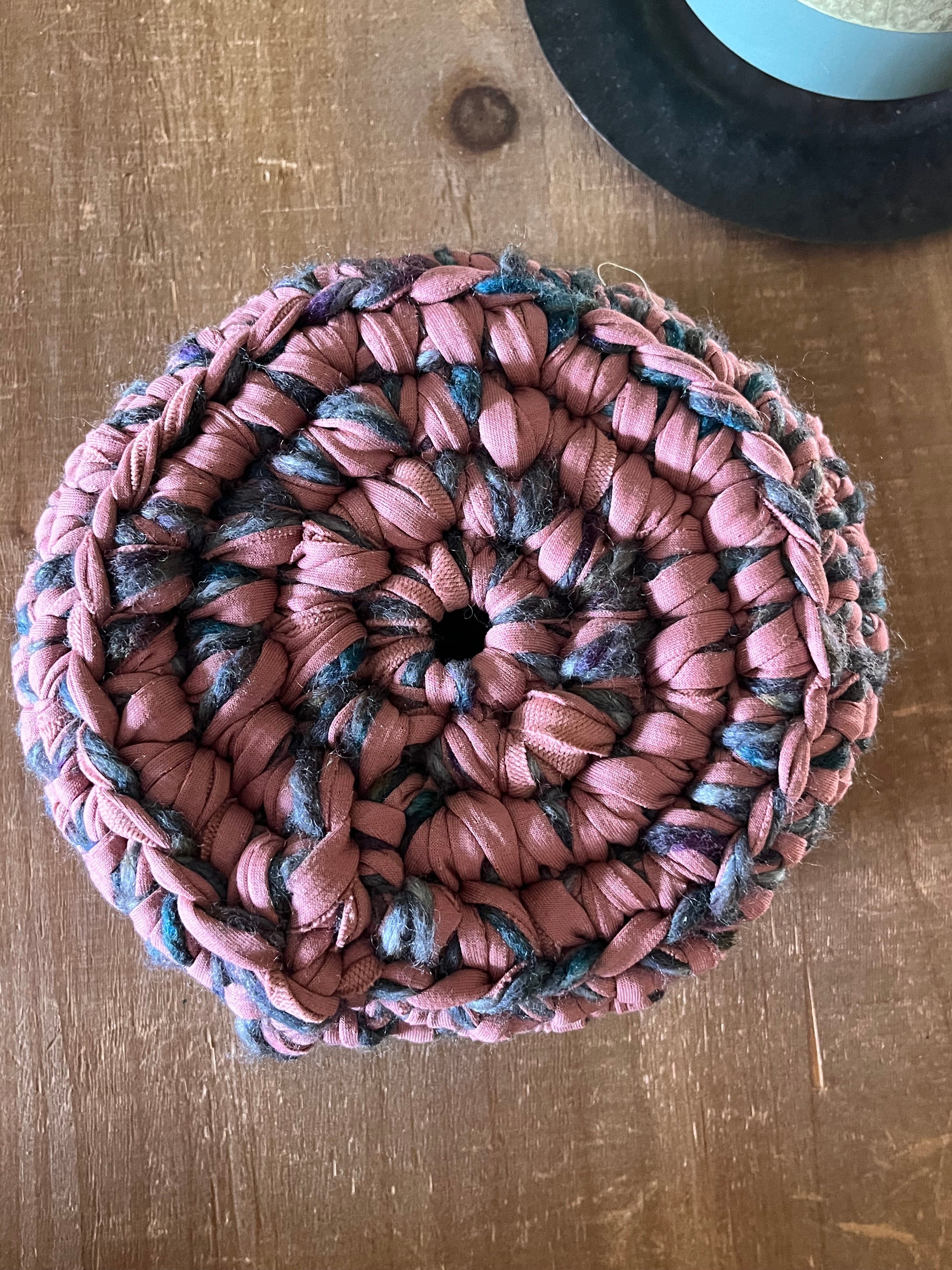 València: Crocheted Storage Basket