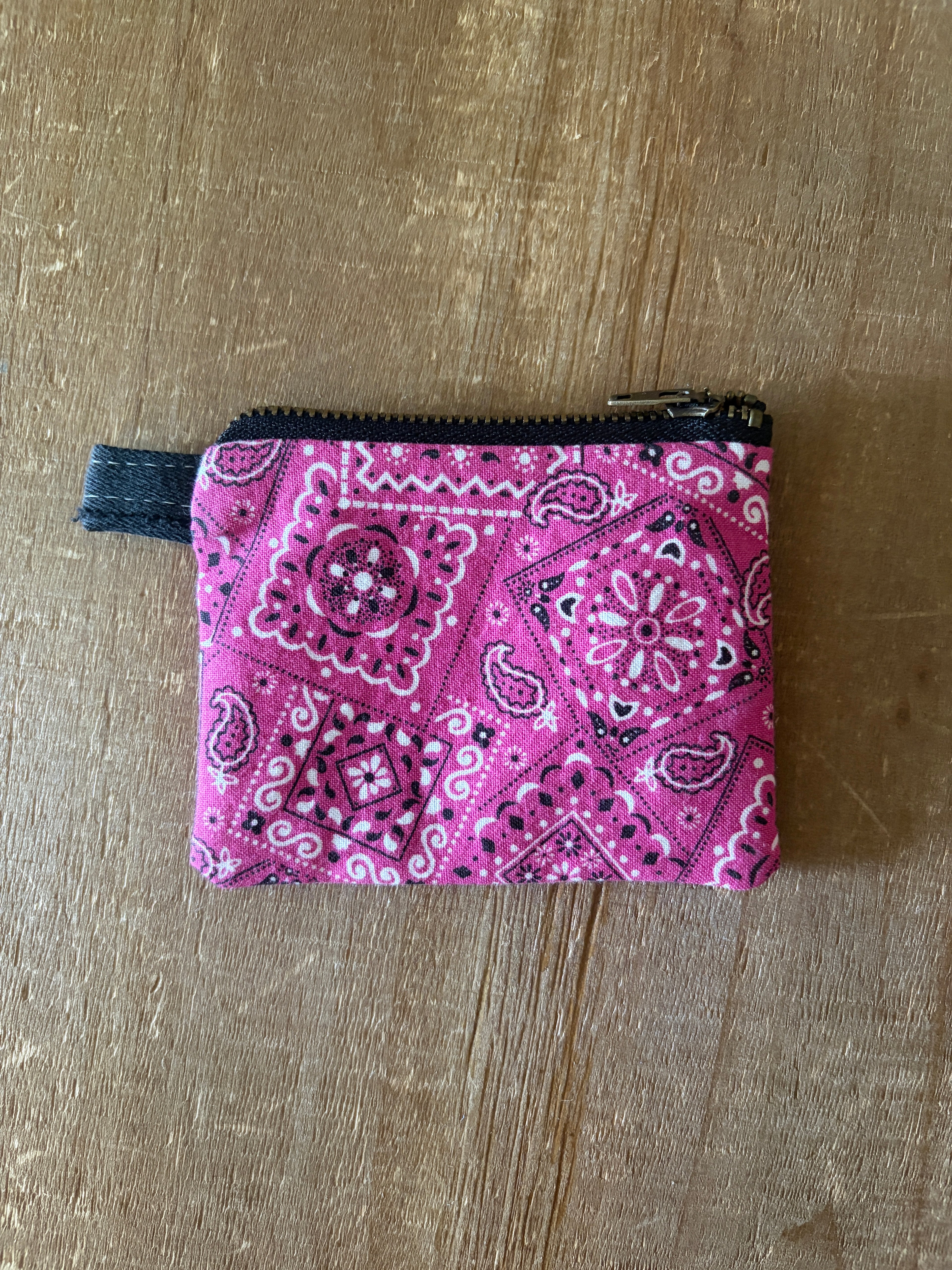 Emma: Small Zipper Pouch