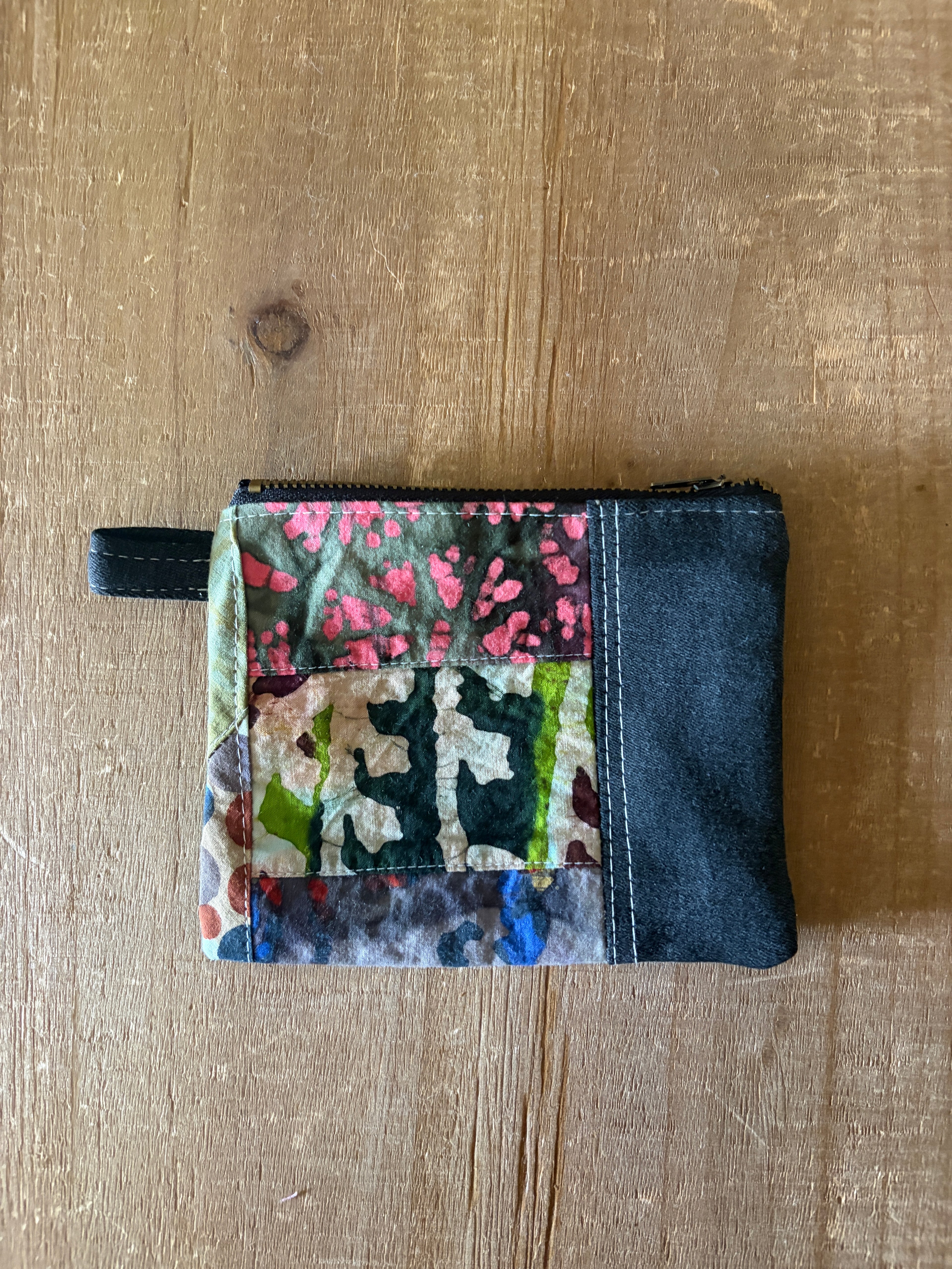 Erin: Small Patchwork Zipper Pouch