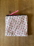 Kaley: Cosmetic Bag