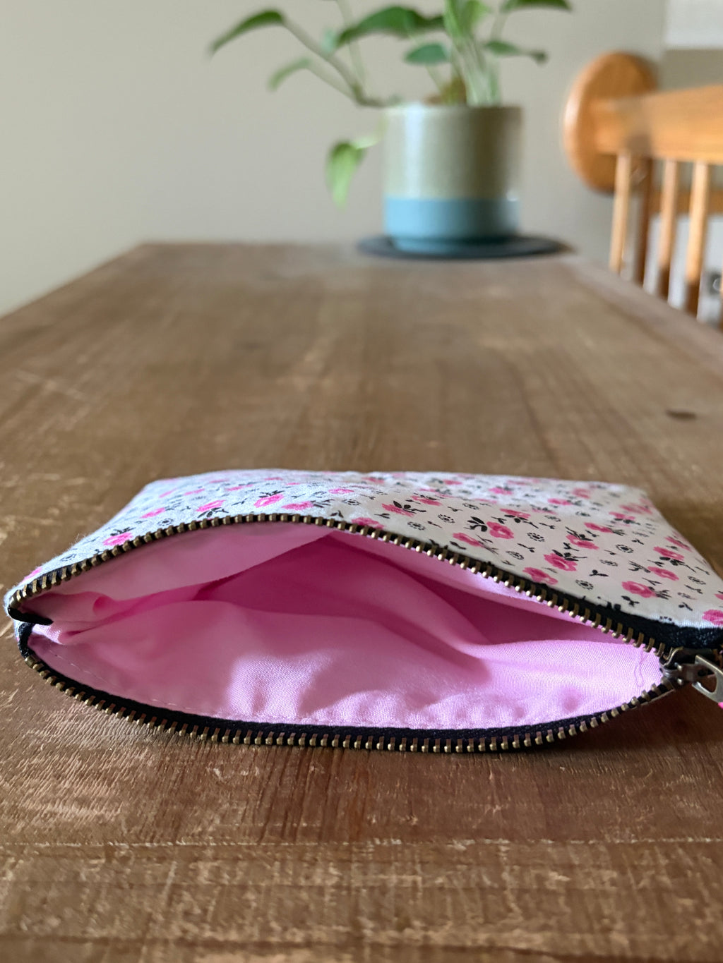 Kaley: Cosmetic Bag
