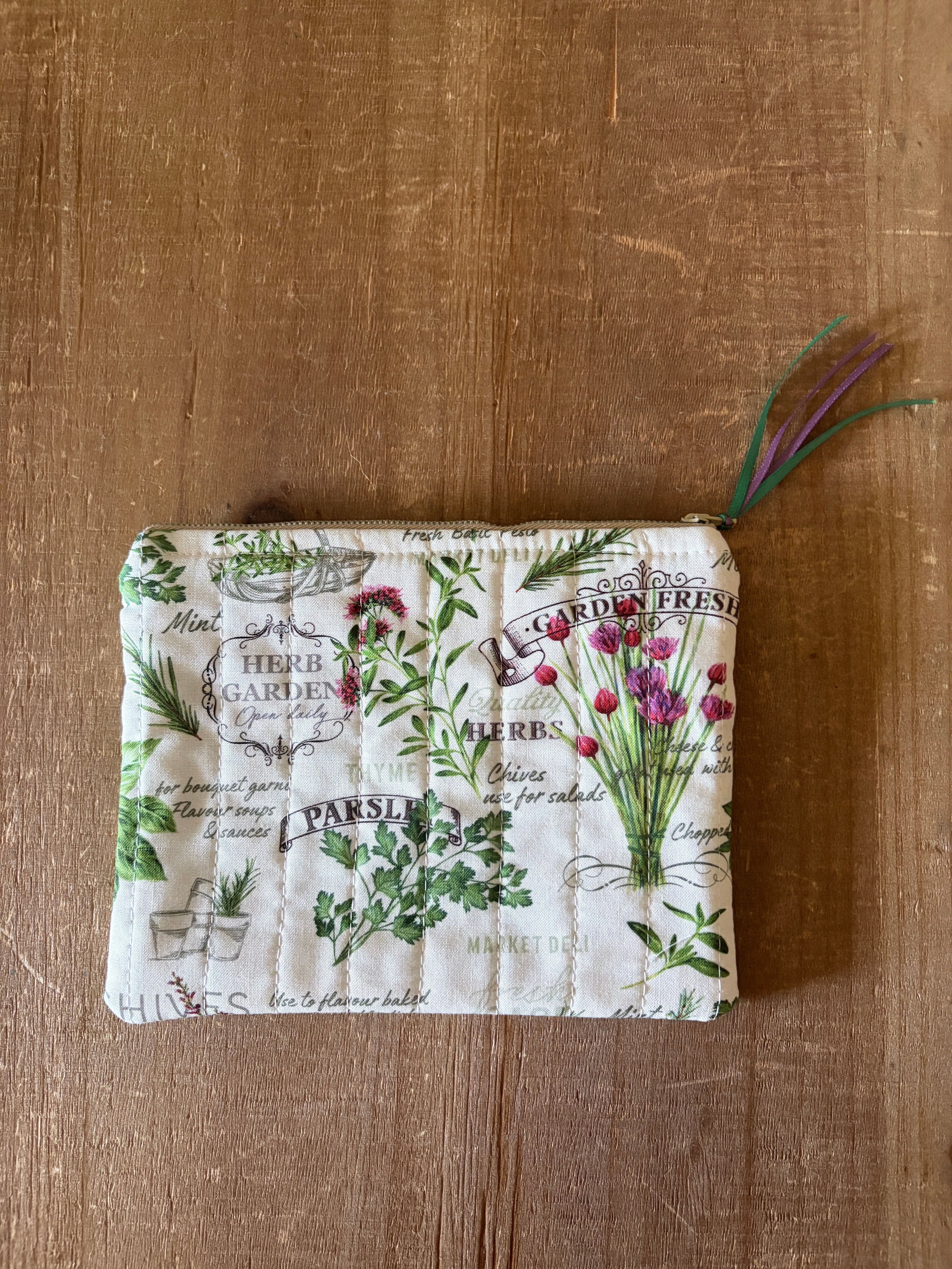 Amber: Cosmetic Bag