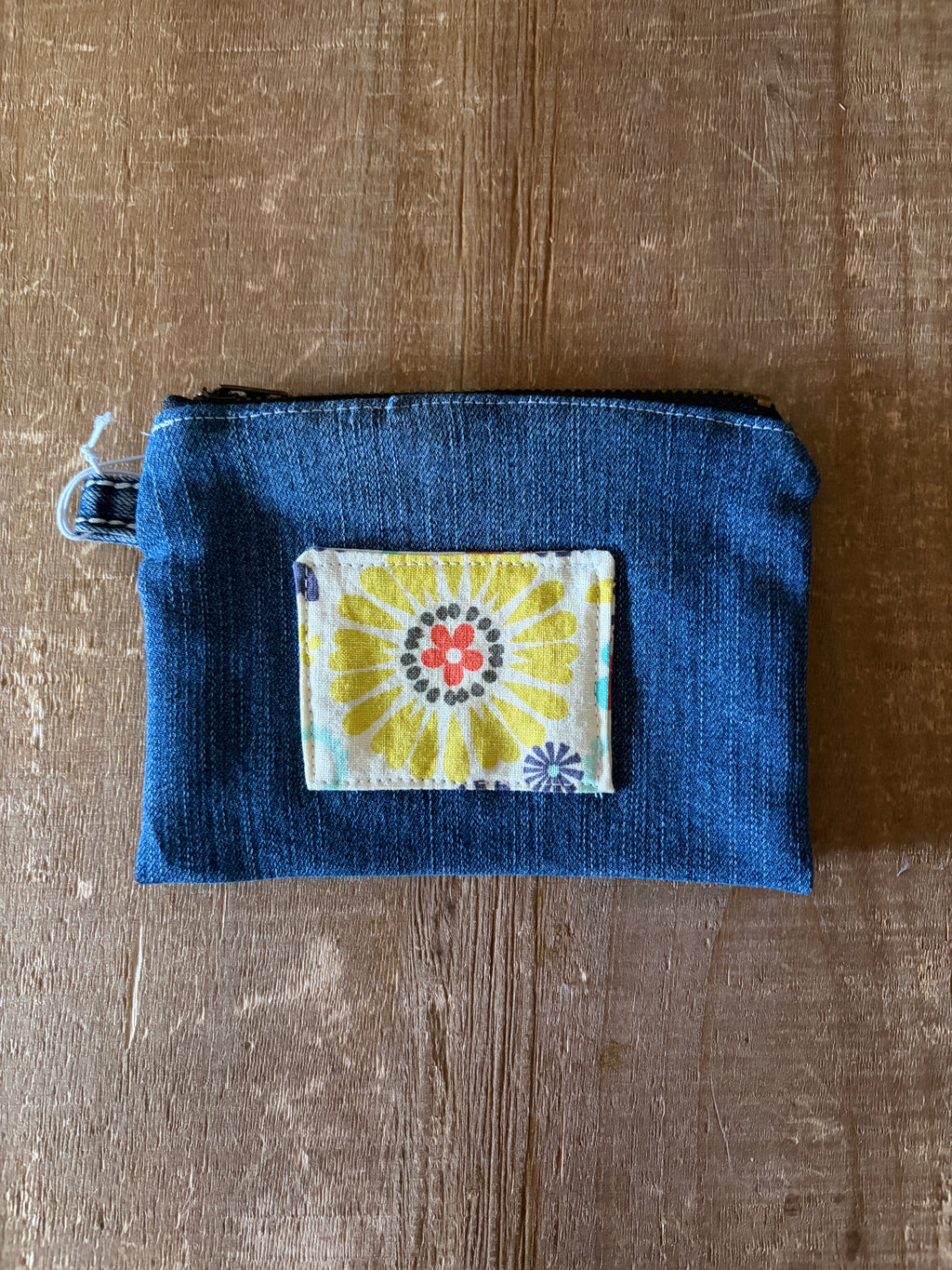 Riley: Zipper Pouch