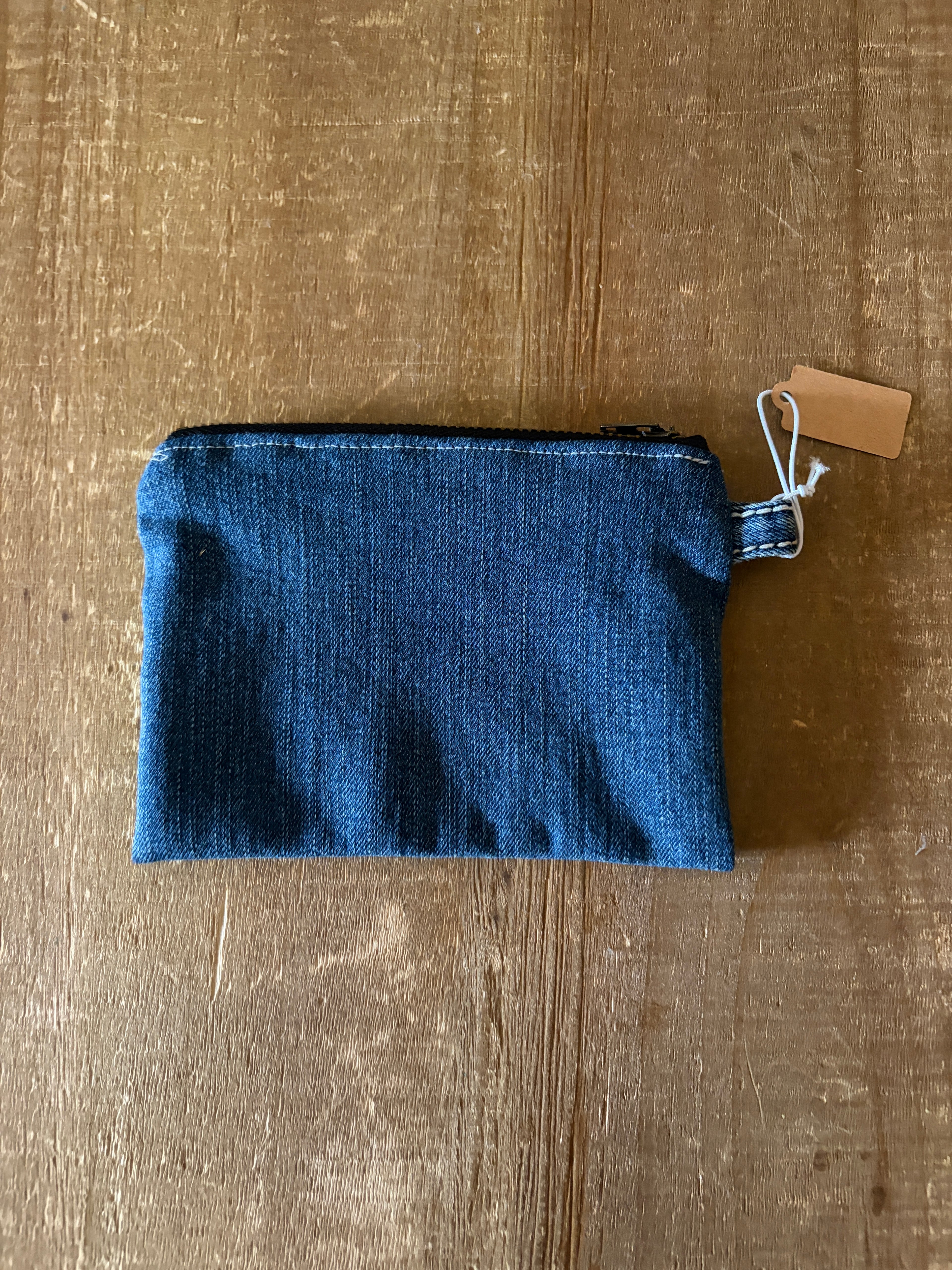 Riley: Zipper Pouch