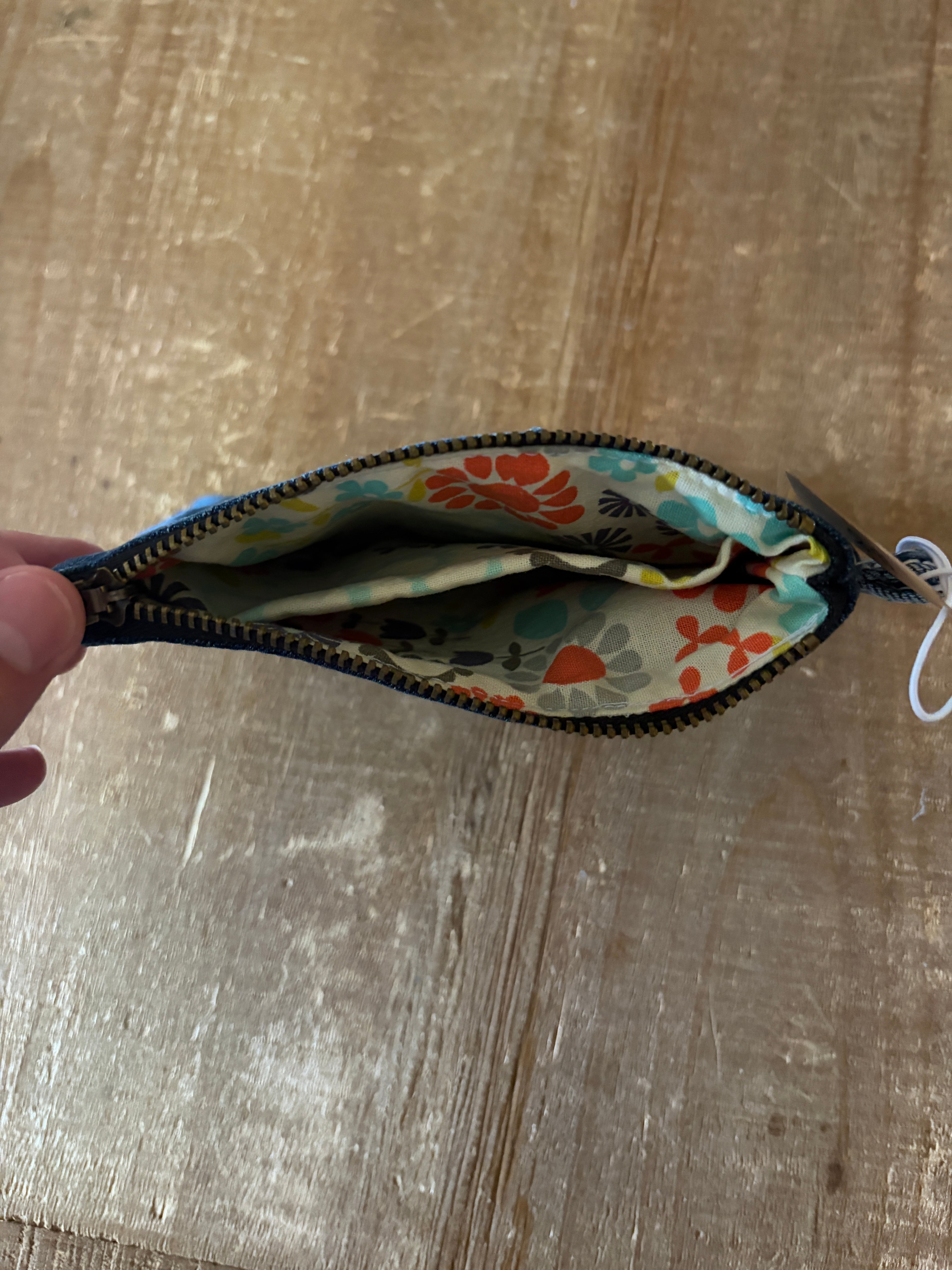 Riley: Zipper Pouch