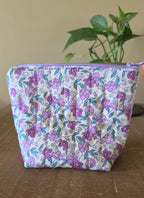 Daniella: Cosmetic Bag